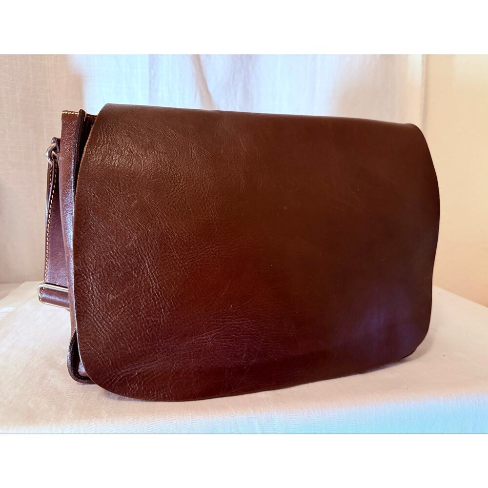 Genuine Italian Leather Messenger Bag - Rich Chocolate Tone w/ Silver Hardware